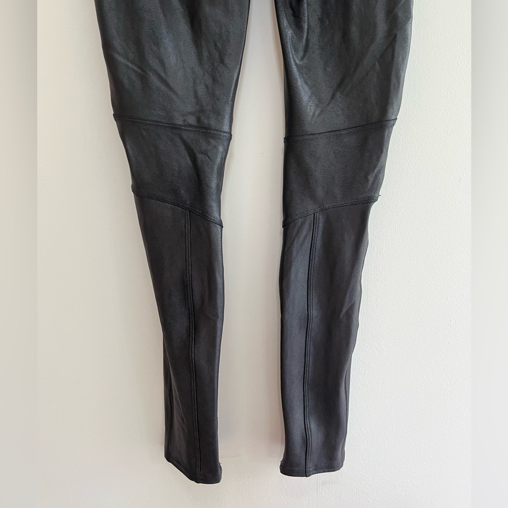 SPANX Faux Leather Moto Black Leggings, size Small - Picture 8 of 13